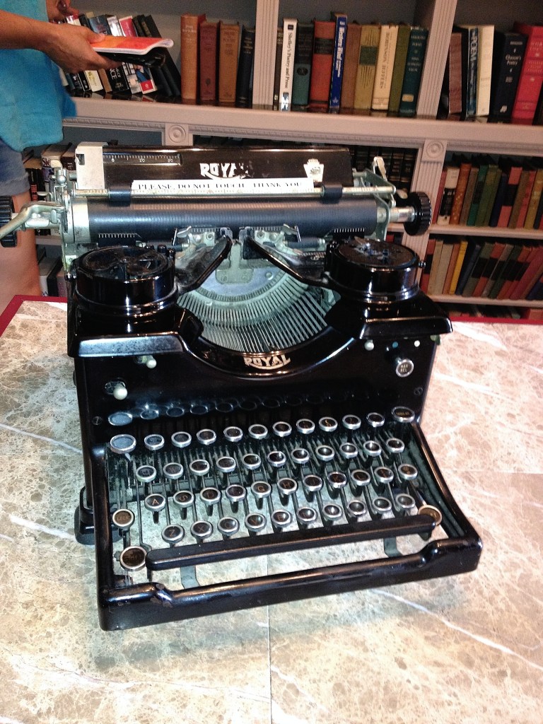 The typewriter on the counter at the inn in Westport. So charming. 