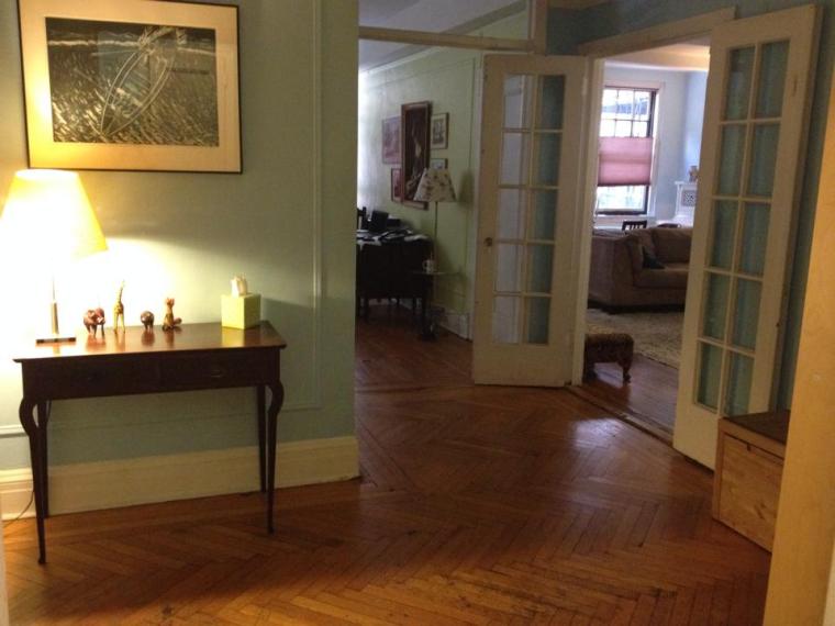 My apartment looks so nice when it is decluttered. 